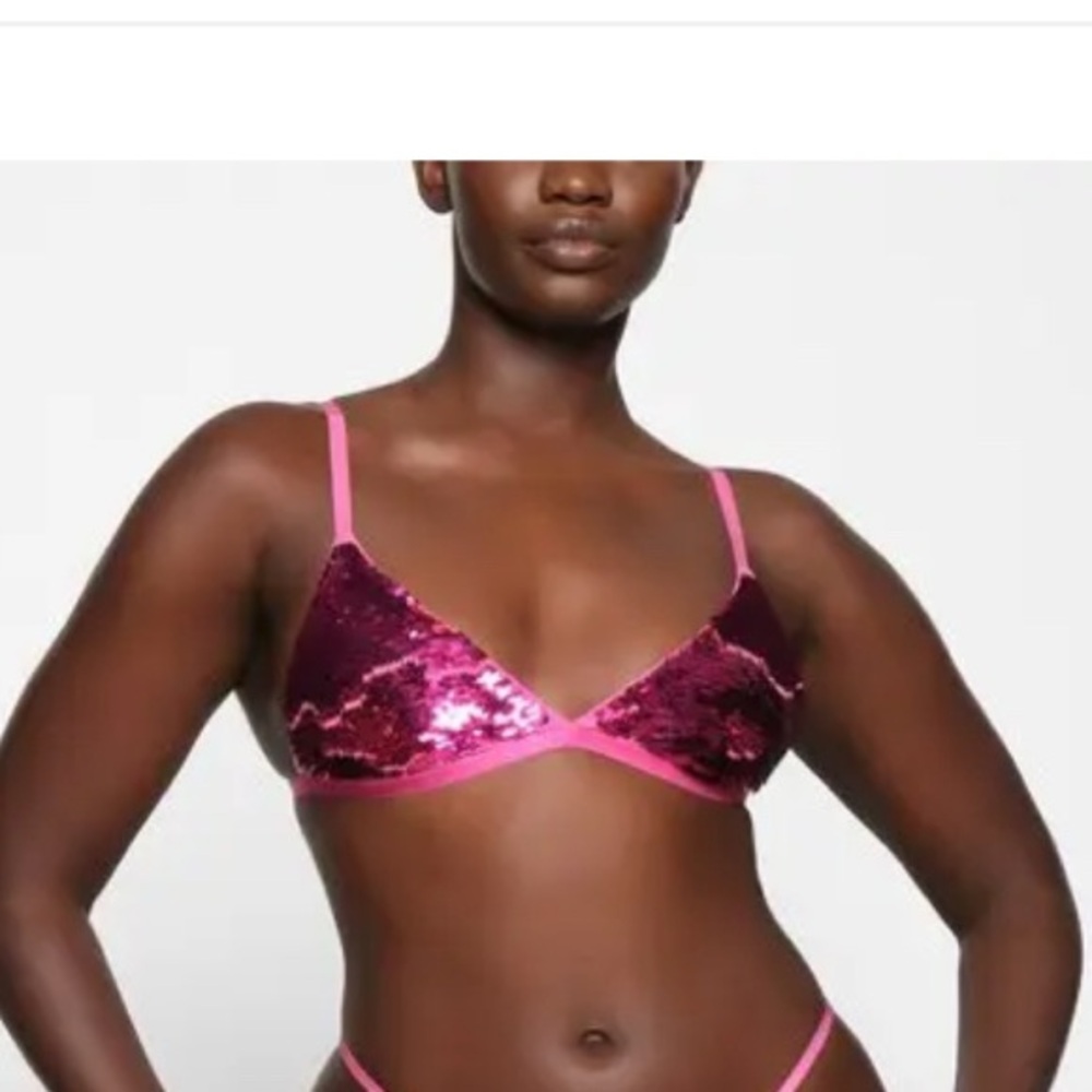 SKIMS Sequin Triangle Bralette Size 4X  Hot Pink Disco Party NEW